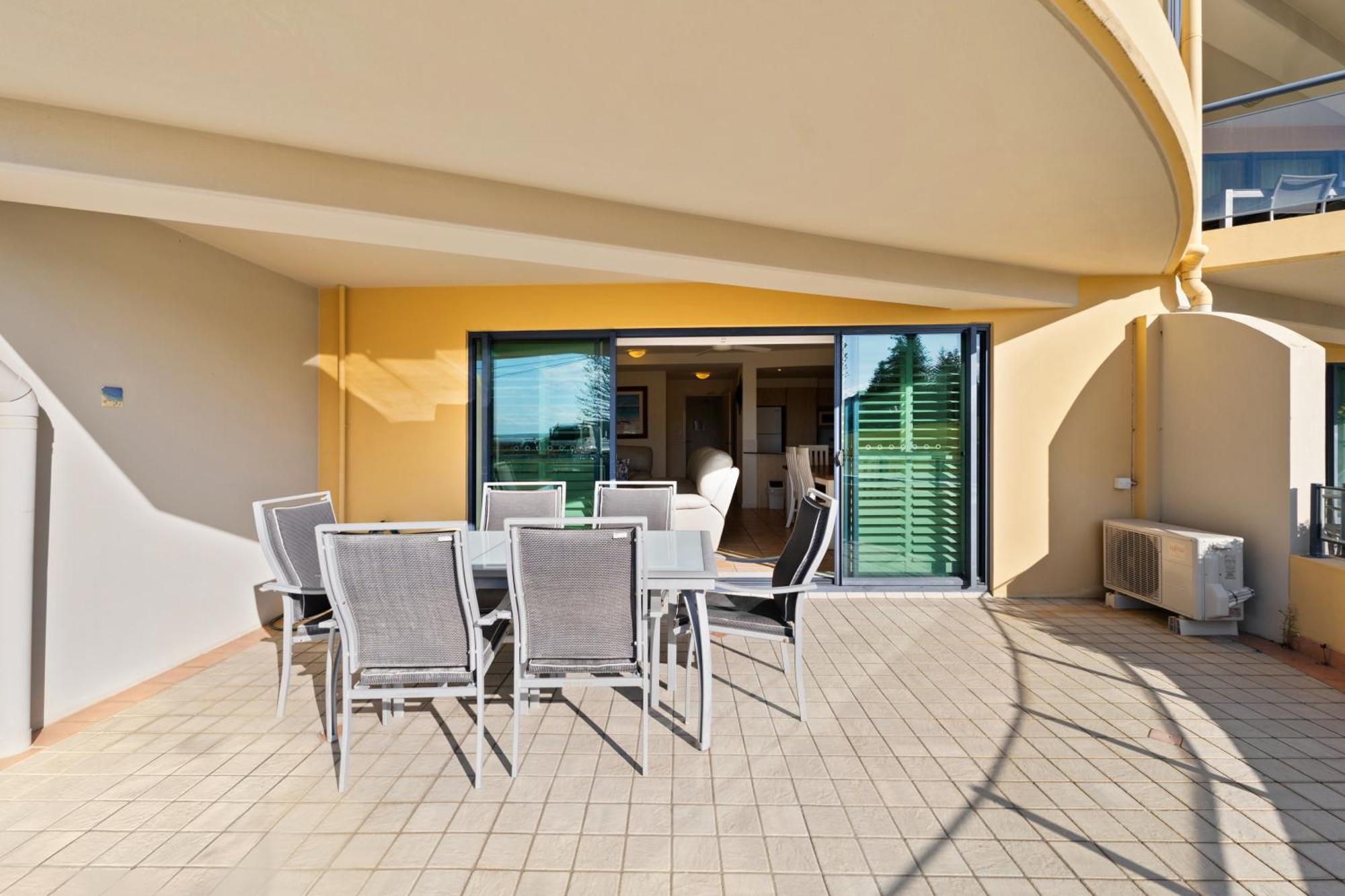 The Cove Yamba Aparthotel Exterior foto